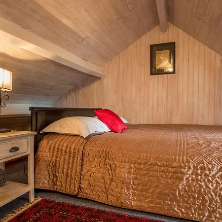 La Belle Epoque De Marmiesse - 4 De 2 A 6 Personnes - Petit Dej - 15 Minutes D'aurillac - Cantal * Sansac-de-Marmiesse